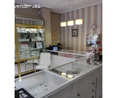 ¡¡LOCAL COMERCIAL EN ALQUILER EN AVDA. VIRGEN DE FATIMA!!