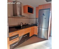 PISO EN PARQUE AZAHARA EN URBANIZACIÓN CON PISCINA Y COCHERA POR - 160.000€ -