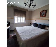CASA ADOSADA A LA ENTRADA DE VILLARRUBIA