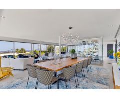 Moderna villa con impresionantes vistas panorámicas al mar en la Urb. Reserva del Higuerón
