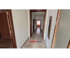 CASA A LA VENTA EN EL CENTRO DE PUEBLONUEVO