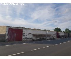 TERRENO URBANO DE 350 M2 CON NAVE Y COCHERA
