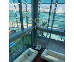 Magnífico ático duplex con tza. con pisicina privasa y vistas frontales a mar