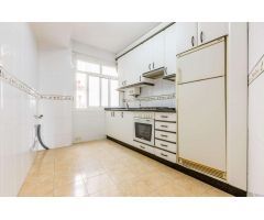 Piso en Venta en A Coruña, A Coruña