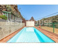 Casa con terreno en Venta en Telde, Las Palmas