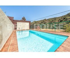 Casa con terreno en Venta en Telde, Las Palmas
