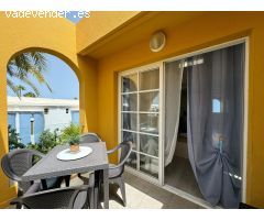 Apartamento con piscina comunitaria