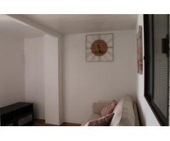 Vivienda tipo ático amueblada de  2 dormitorios