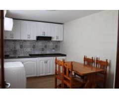Vivienda tipo ático amueblada de  2 dormitorios
