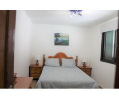 Vivienda tipo ático amueblada de  2 dormitorios