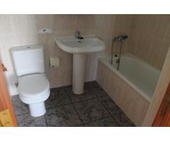 Piso luminoso con garaje y trastero en Telde