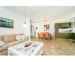 Dúplex con azotea y vistas al mar - a sólo 2 minutos de la playa