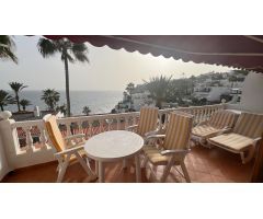 Bonito Bungalow en Primera Línea de Mar en Águila Playa