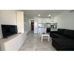 Fully Renovated Penthouse Apartment near the Beach