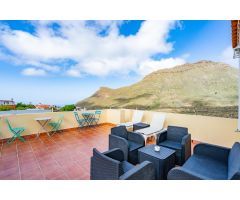 OPORTUNIDAD! HOSTAL DE 10 HABITACIONES CON EXPECTACULARES VISTAS (ARONA)