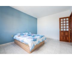 Amplio piso luminoso con 5 habitaciones en el corazón de Garachico – Tenerife Norte