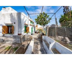 Gran Casa Familiar con Jardín y Luz Natural en Tejina de Isora – Espacio, Tranquilidad y Vistas