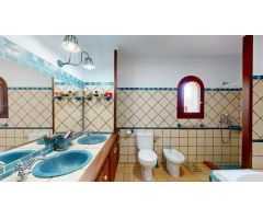 Casa unifamiliar de estilo rústico con encanto y piscina privada en Pòrtol, Marratxí