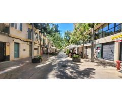 Piso de cuatro dormitorios con plaza de parking y terraza en Santa Catalina, Palma