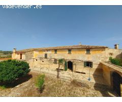 Gran masía de 2.000 m² para restaurar con 55 Ha de terreno en Algaida