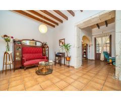 CASAL MALLORQUÍN EN FELANITX