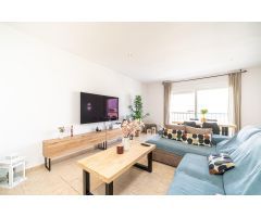 Ático de tres dormitorios y terraza de 103 m2 en Ca´s Capità