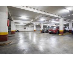 Plaza de Parking en el Centro de Palma – Centro Comercial Los Geranios