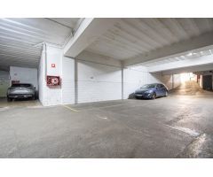 Amplia plaza de parking en venta en Arxiduc, Palma de Mallorca