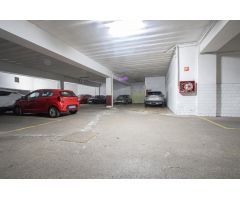 Amplia plaza de parking en venta en Arxiduc, Palma de Mallorca