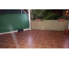 NO LO DEJES ESCAPAR!! PISO CON PATIO Y PISCINA COMUNITARIA EN YUNCLER