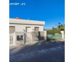 PARCELA CON CHALET PARA REFORMAR