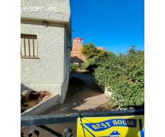 PARCELA CON CHALET PARA REFORMAR