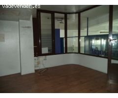 LOCAL COMERCIAL DE 110 m2 EN HISPANIDAD, PRÓXIMO A LA ROTONDA