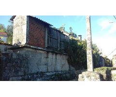 SE VENDE CASA DE PIEDRA PARA REFORMAR EN BUGALLIDO