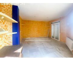 Bonito piso de 2 dormitorios, situado en la calle Aracena de Híjar.