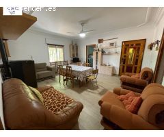 PARCELA MUY CERCA DE ALBACETE CON CASA, PISCINA, ALMACÉN, POZO...