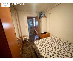 BAJO DE 4 DORMITORIOS CON COCHERA CERRADA INCLUIDA