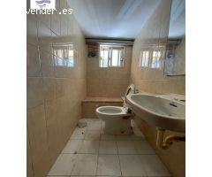 Local comercial en Venta en Albacete, Albacete