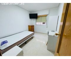 Piso de 4 habitaciones muy cerca de la universidad