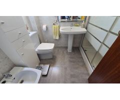 APARTAMENTO EN PRIMERA LINEA LATERAL  A 50 METROS DEL MAR