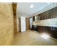 Habitacion en un piso reformado muy cerca de la universidad