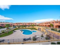 BUNGALOW NUEVO  CON PISCINA A CINCO MINUTOS DE ELCHE