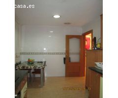 PISO CON GARAJE AMUEBLADO EN TOSCAR SEMINUEVO