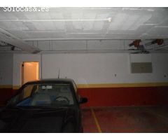 BUNGALOW EN PERLETA CON PISCINA Y DOS PLAZAS DE GARAJE, SOTANO.
