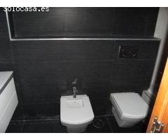 PISO NUEVO A ESCASOS METROS DE LA GLORIETA, CON PISCINA