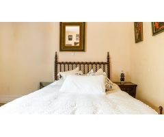 ¡Tu nuevo hogar en Soto del Real! Casa independiente con parcela, terraza y vistas despejadas