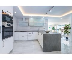 Exclusivo piso con espectaculares vistas sobre la bahía y el casco antiguo de Palma