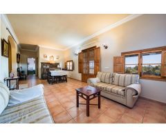 Finca rústica en Binissalem con espectaculares vistas