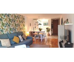 PISO DE 2 HABITACIONES CON TERRAZA, PARKING Y PISCINA COMUNITARIA EN CALA NOVA.