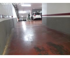 Amplio parking en Sants/ Les Corts